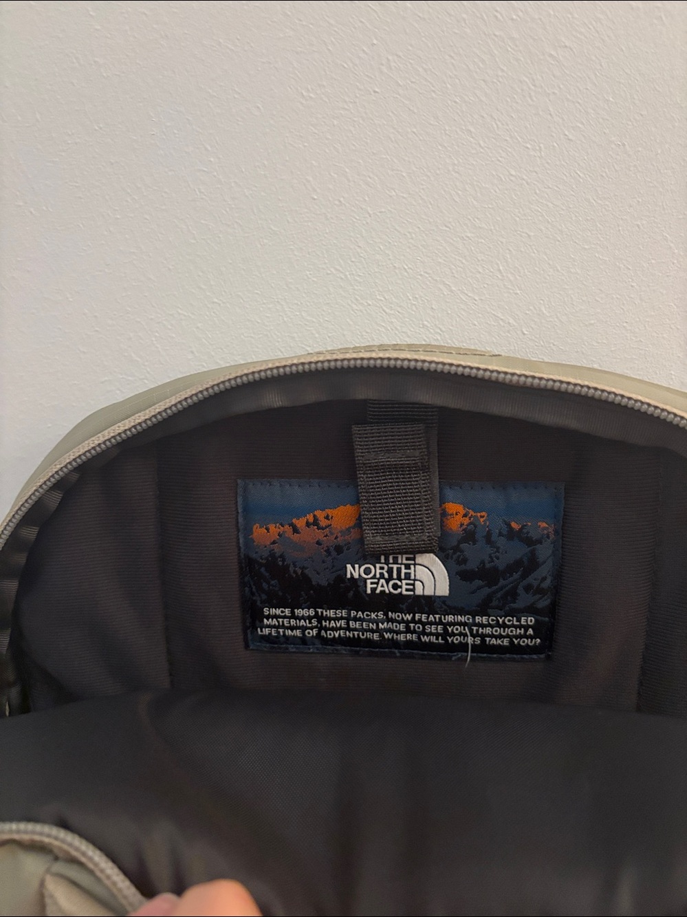 NorthFace Borealis Luxe Backpack Sage green - Picture 4 of 4